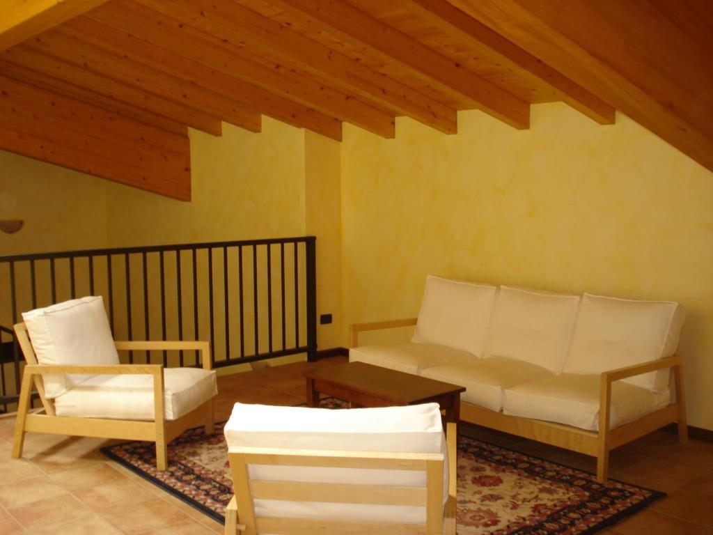 Agriturismo Parco Del Chiese Bedizzole Eksteriør billede